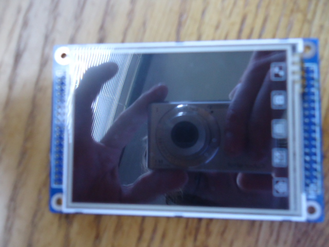 HY32D touch display